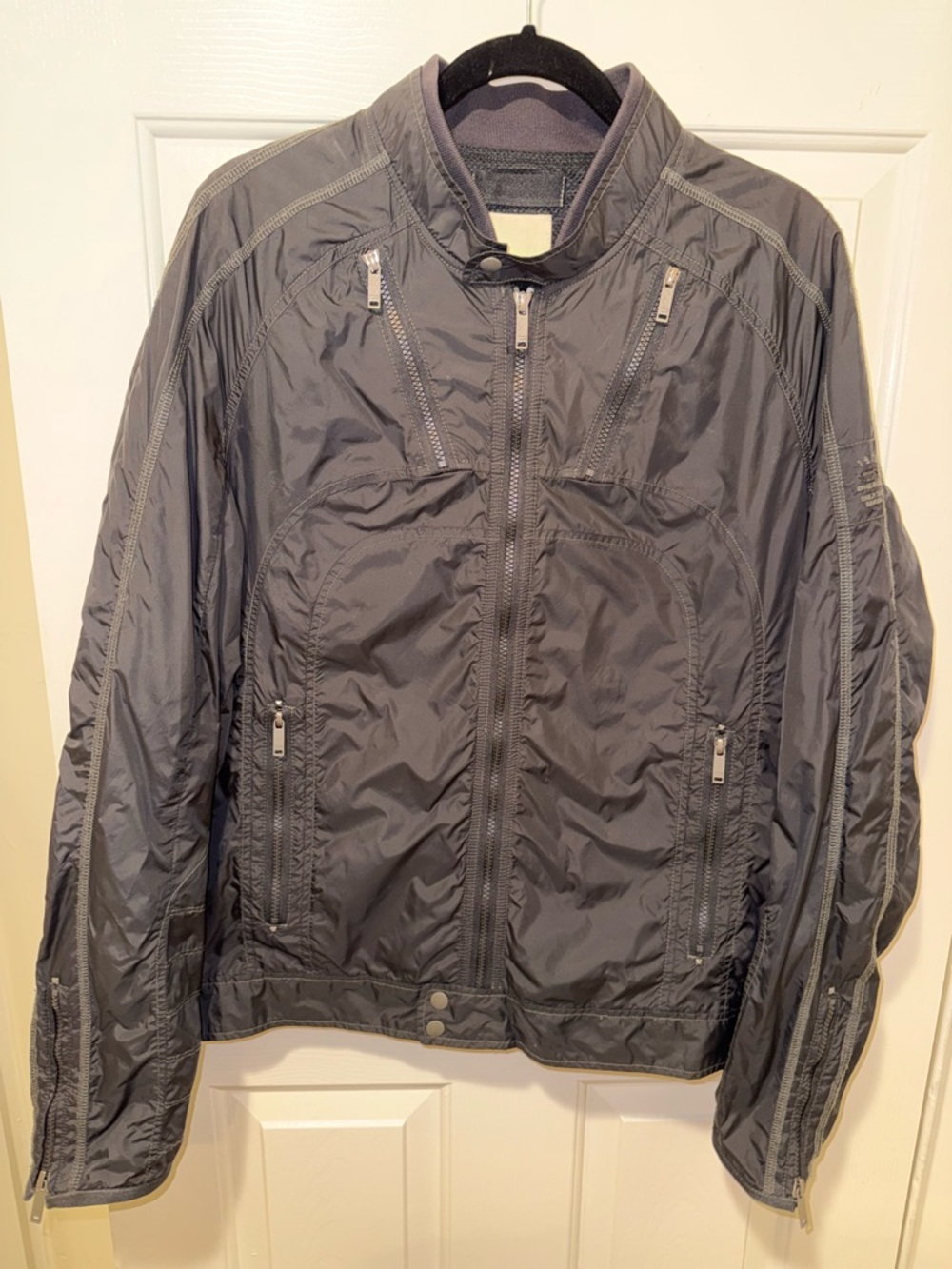 Diesel Men's Windbreaker Jacket - Dark Gray (Black with Grey Stitch)